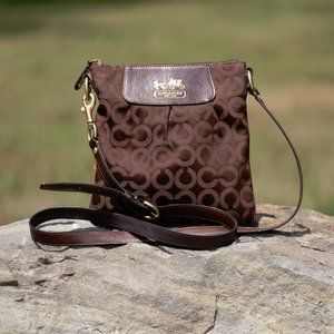 COACH Op Art Crossbody Swingpack Brown  41992